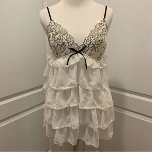 Victoria’s Secret vintage Chantilly lace ruffle babydoll lingerie
